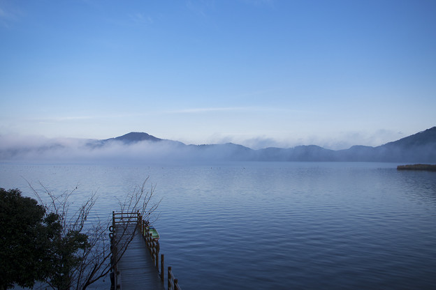 Photos: 朝の三方湖