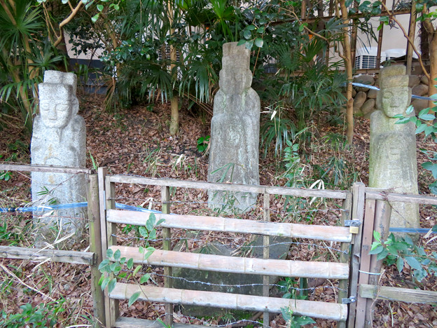 稲荷山 長楽寺 No - 38：呼続公園沿いにある謎の像