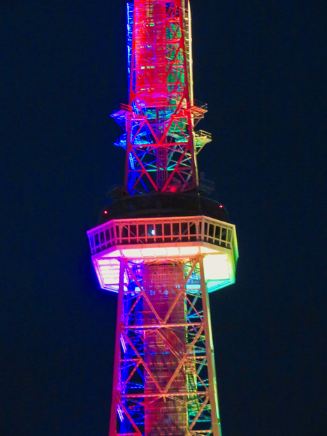 久しぶりにカラフルになってた名古屋テレビ塔のイルミネーション - 7