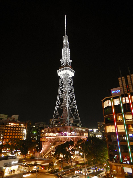 オアシス21から撮影した夜の名古屋テレビ塔 - 1