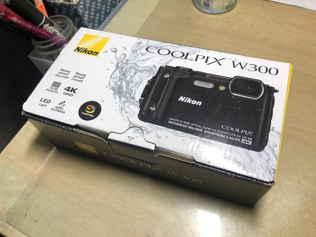 COOLPIX W300（Black） - 14：箱