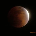 Photos: 21:47 "皆既月食"入り4分前～Super Blue Blood Moon～1/5秒手持ち1500mm