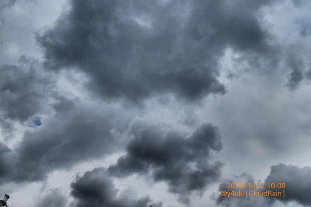 Photos: 10:08am_CloudRainいまにも降りそうなあやしい空模様～白と黒の共演重厚なサウンド二重奏雲に鉄塔も驚きひょっこりはん！pmやはり大雨、珍しく低温…梅雨疲労(インプレッシブアート:TZ85)
