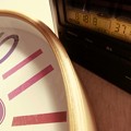 37.1℃41％amから殺人猛暑(~_~;)時計も止まってた暑さで(？)カラフル6年愛用の電波時計が狂う猛暑をノスタルジーにオールドデイモードで再現(クリエイティブモード“Old day”:TZ85)
