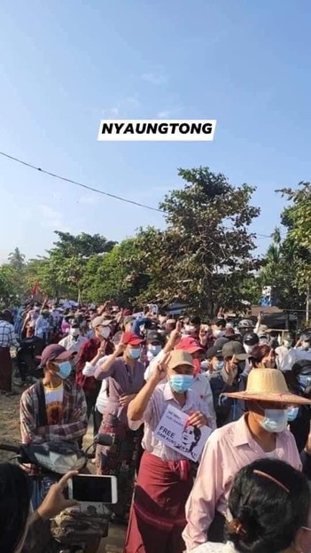 ミャンマーのデモ (37)