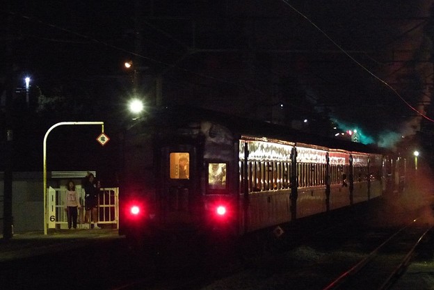 Photos: 去りゆく重連夜汽車