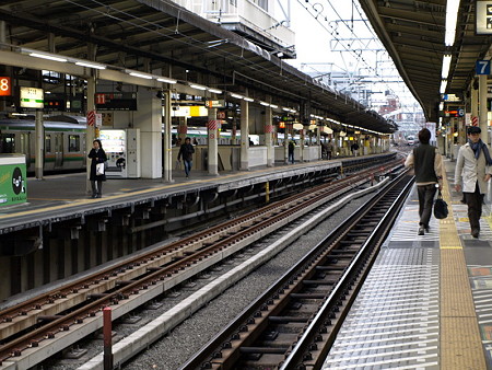 横浜駅９番線