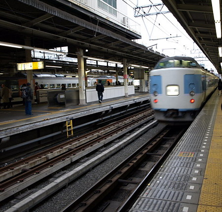 １８９系（横浜駅）