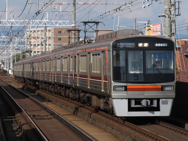 大阪メトロ堺筋線66系　66601F