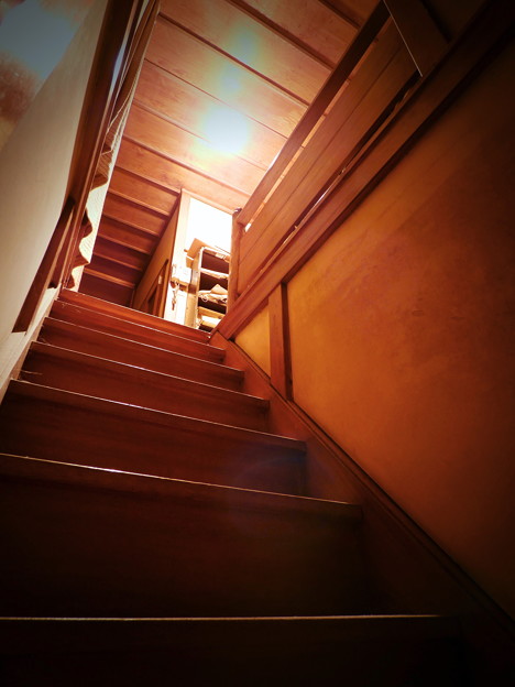 二階への道