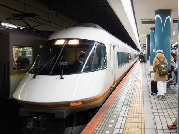 002178_20171202_阪神電気鉄道_大阪難波