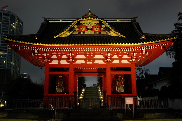 Photos: 旧台徳院霊廟惣門