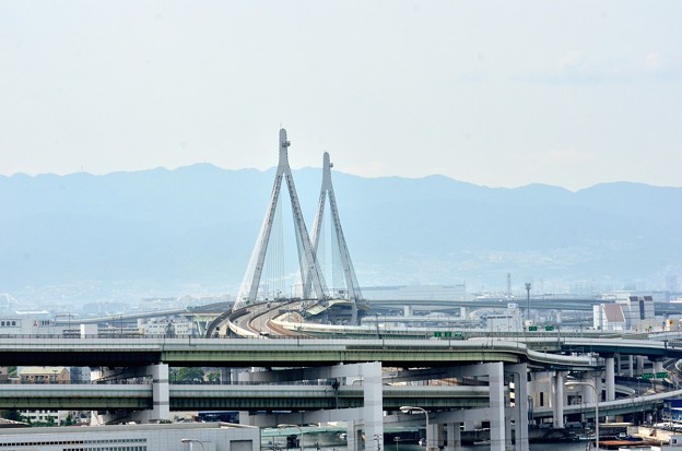 2014_0525_143651_天保山大橋と阪神高速