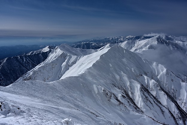 Photos: 雪山の稜線