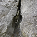明神岬　花崗岩の亀裂
