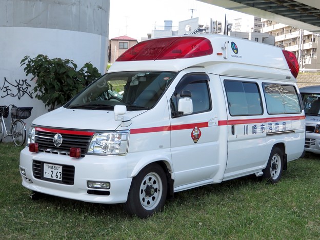 755 川崎市消防局 高津消防署 非常用救急車