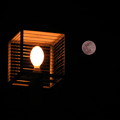街灯と月