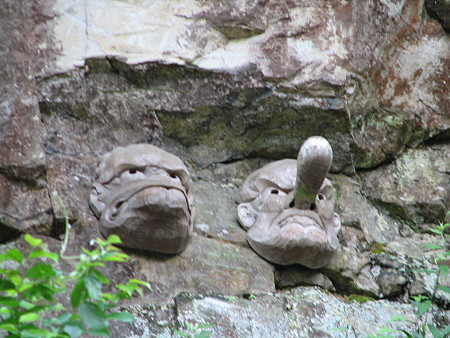 金毘羅山の天狗と烏天狗