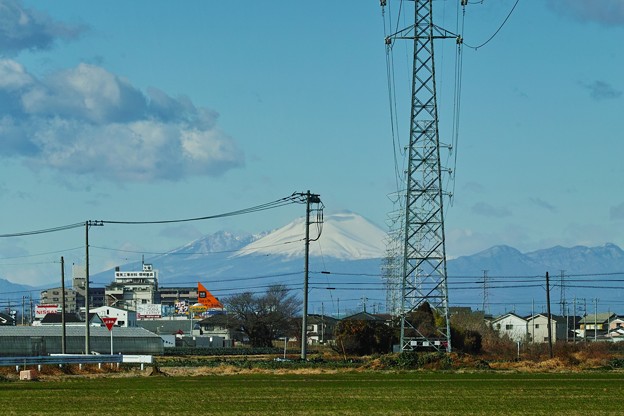 Photos: 高圧鉄塔と浅間山！