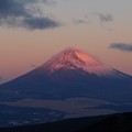 Photos: 朝陽を浴びる富士のお山