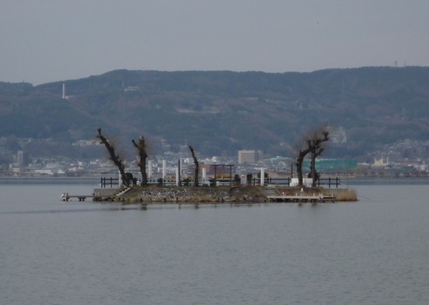 諏訪湖にある初島 写真共有サイト フォト蔵