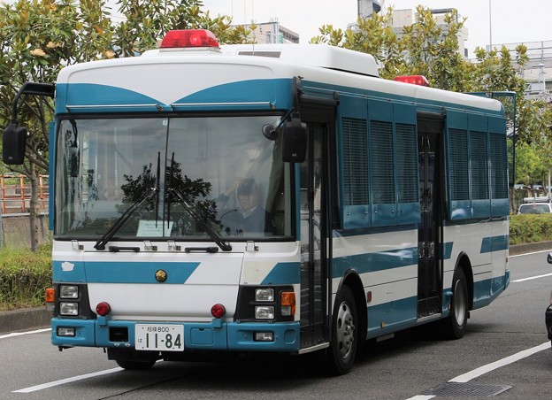 神奈川県警　大型輸送車