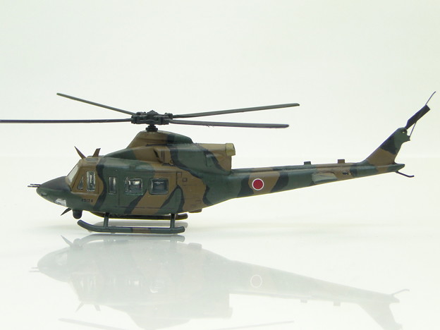 UH-2 (2)