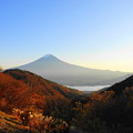 Photos: 201114_76F_富士山と河口湖・RX10M3(御坂峠) (1)
