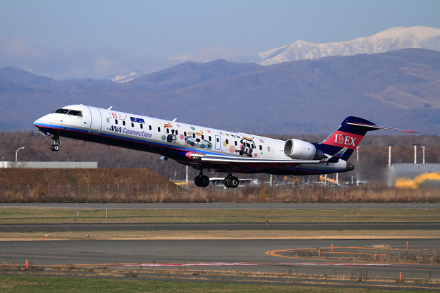 CRJ700 IBEX むすび丸 takeoff