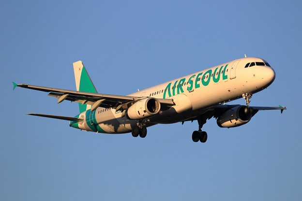 A321 AirSeoul HL8280 approach