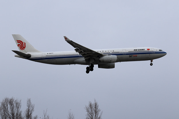 A330 AirChina 50機目の機体 B-5977 (1)