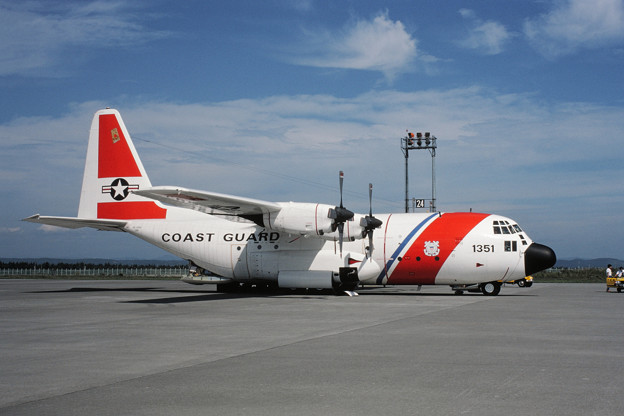 C-130B 1351 USCG CTS 1982.08