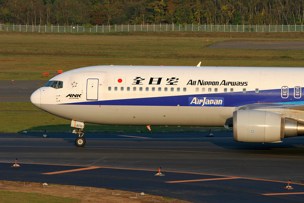 B767-300 JA8970 全日空 AirJapan ANK 2005.10