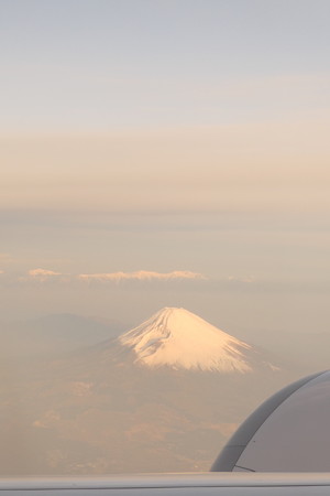 機内からの富士山0318