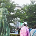 Photos: 初夏の女神像＠海岸通りの散歩道