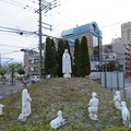 ファチマの聖母と羊飼いの像（中央区。大阪カテドラル聖マリア大聖堂）