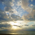 千里浜海岸　　少しだけ夕日と光芒