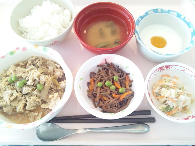 Photos: １０月２９日昼食(豚肉の柳川風) #病院食