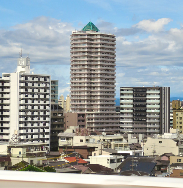 名古屋高速から撮影したアンビックス志賀ストリートタワー - 2
