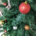 12.2旅先その4.着地“XmasTree again, Red balls”今冬もここのクリスマスツリーを見れた☆日が早すぎると思ったがいらして良かった☆些細で小さくても癒し笑顔元気自分らしさの源☆