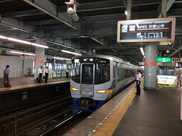 岸和田駅９