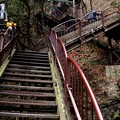 生瀬滝への階段１
