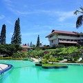 Photos: 高原リゾート～インドネシア Lovely pool