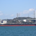 Photos: 関門海峡を行く大型タンカー