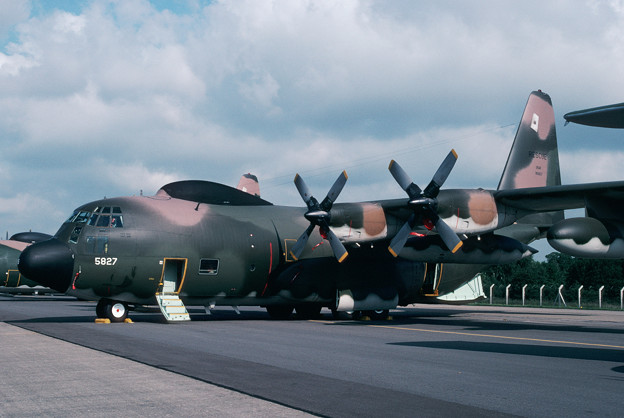 C-130N 69-5827 67ARRS USAF IAT1981.06
