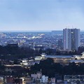 卯辰山見晴台から　　金沢城と日本海
