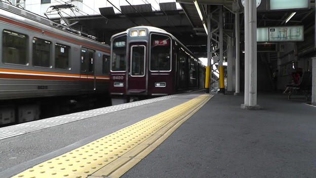 南茨木駅の写真1